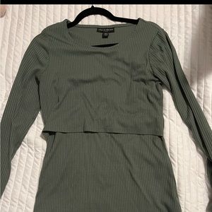 Pea in a Pod long sleeve nursing shirt